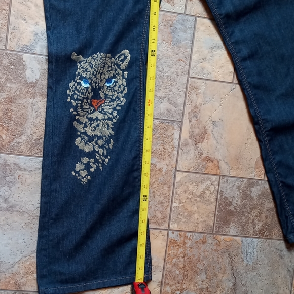 Cheetah Outfit - New Listing - Picture 5 of 12